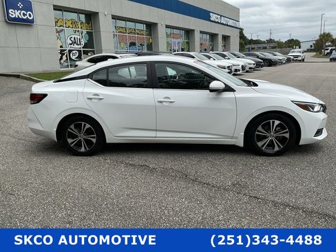 Used 2021 Nissan Sentra SV FWD image 7