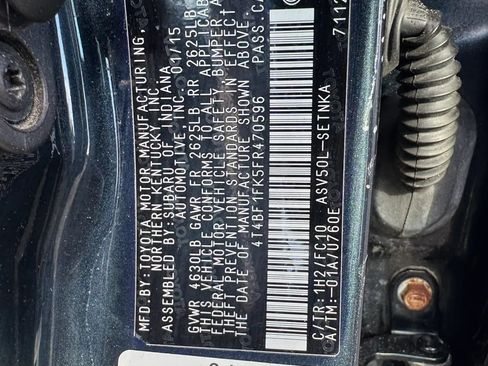 Used 2015 Toyota Camry LE FWD image 19