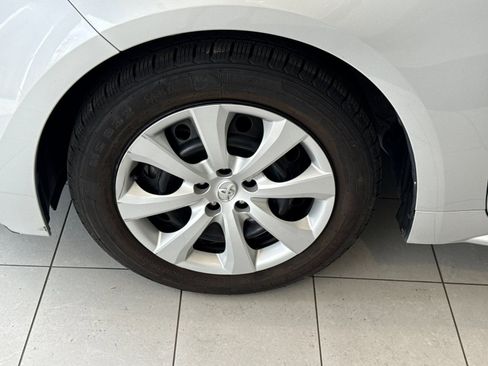 Used 2024 Toyota Corolla LE image 15