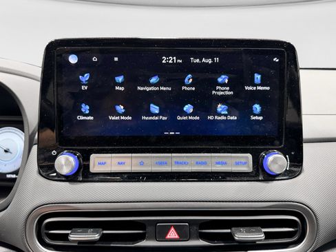 Used 2023 Hyundai Kona SEL FWD image 14