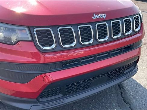 Used 2024 Jeep Compass Sport AWD/4WD image 30