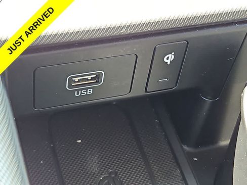 Used 2025 Hyundai Palisade SEL FWD image 26
