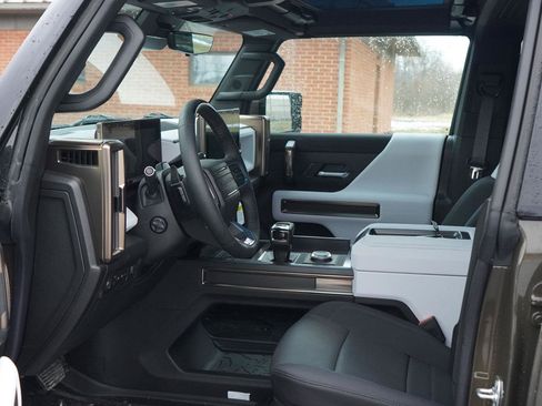 New 2024 GMC Hummer EV 2X w/ Extreme Off-Road Package image 25