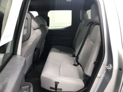 Used 2025 Toyota Tacoma SR5 image 26