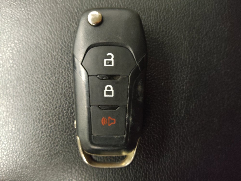 Used 2021 Ford EcoSport S FWD image 32