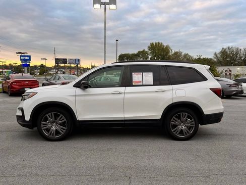 Used 2022 Honda Pilot Sport image 16