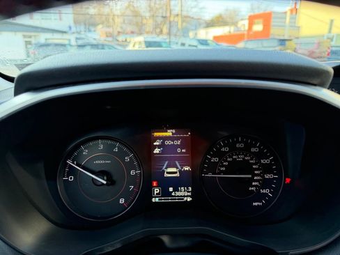 Used 2019 Subaru Crosstrek 2.0i Premium w/ Eyesight System image 16