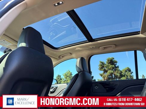 Used 2022 Lincoln Aviator Reserve w/ Equipment Group 201A image 17