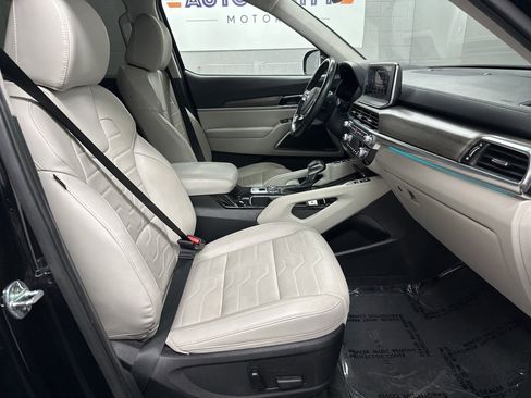 Used 2022 Kia Telluride SX w/ SX Prestige Package image 22