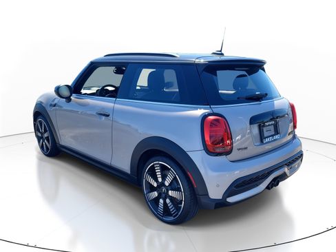 Used 2022 MINI Cooper S image 5