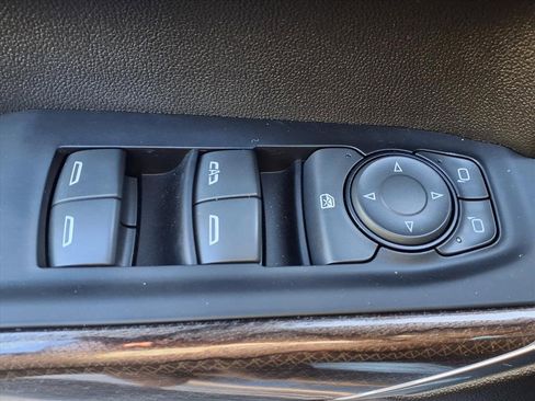 Used 2021 Chevrolet Silverado 1500 RST w/ Z71 Off-Road Package image 12