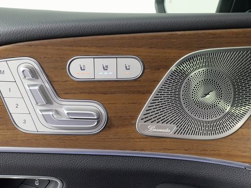 Used 2024 Mercedes-Benz GLS 450 4MATIC w/ AMG Line Exterior image 25