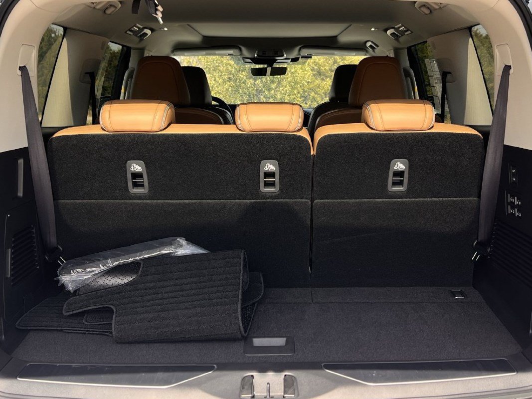 New 2027 INFINITI QX80 Luxe RWD image 26