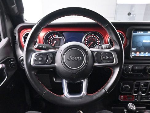 Used 2022 Jeep Wrangler Unlimited Rubicon w/ Dual Top Group AWD/4WD image 27