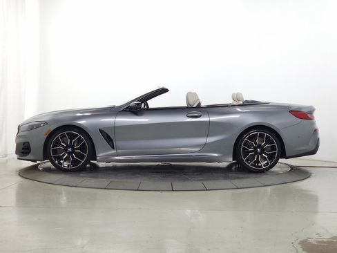 Used 2023 BMW M850i xDrive Convertible image 2