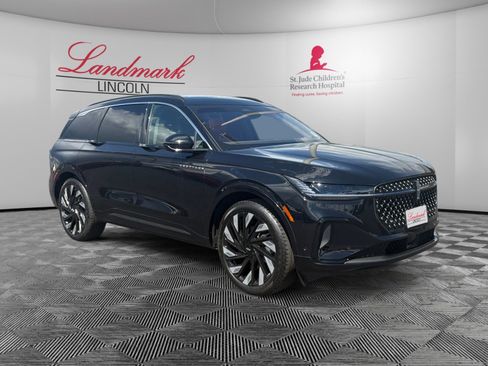 Certified 2024 Lincoln Nautilus Black Label w/ Jet Appearance Package (87T) AWD/4WD image 7