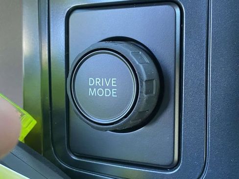 New 2025 Ford F150 XLT image 14