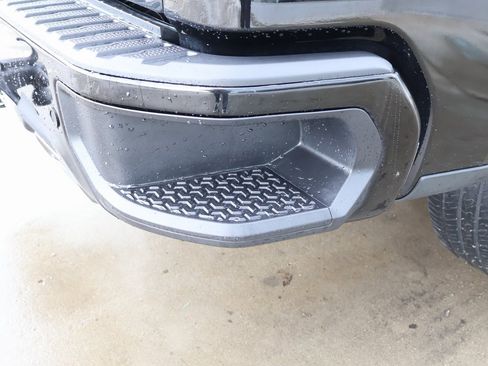 Used 2019 Chevrolet Silverado 1500 High Country w/ Z71 Off-Road Package image 37