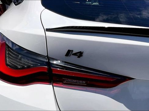 Used 2023 BMW X4 M40i w/ Parking Assistance Package AWD/4WD image 28