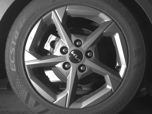 Used 2025 Kia K4 LXS image 15