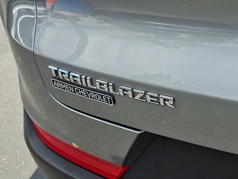Certified 2023 Chevrolet TrailBlazer LT w/ Convenience Package FWD image 31