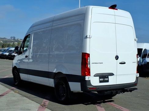 New 2026 Mercedes-Benz Sprinter 2500 image 19