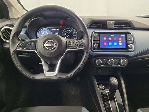 Used 2025 Nissan Versa SV image 22