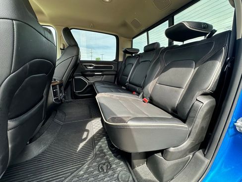 Used 2021 RAM 1500 Laramie AWD/4WD image 10