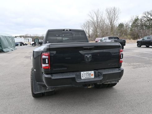 Used 2021 Dodge Durango SXT AWD/4WD image 16