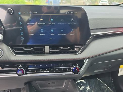 New 2027 Chevrolet Equinox RS w/ LPO, Floor Liner Package AWD/4WD image 21