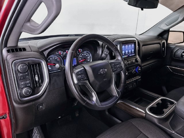 Used 2021 Chevrolet Silverado 1500 LT Trail Boss w/ Convenience Package II AWD/4WD image 9