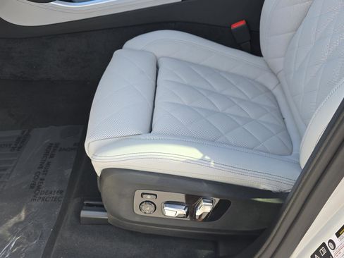 New 2026 BMW X5 xDrive40i w/ M Sport Package image 47