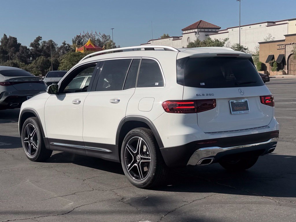 New 2026 Mercedes-Benz GLB 250 image 10