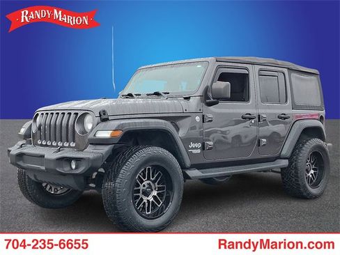 Used 2018 Jeep Wrangler Unlimited Sport image 1