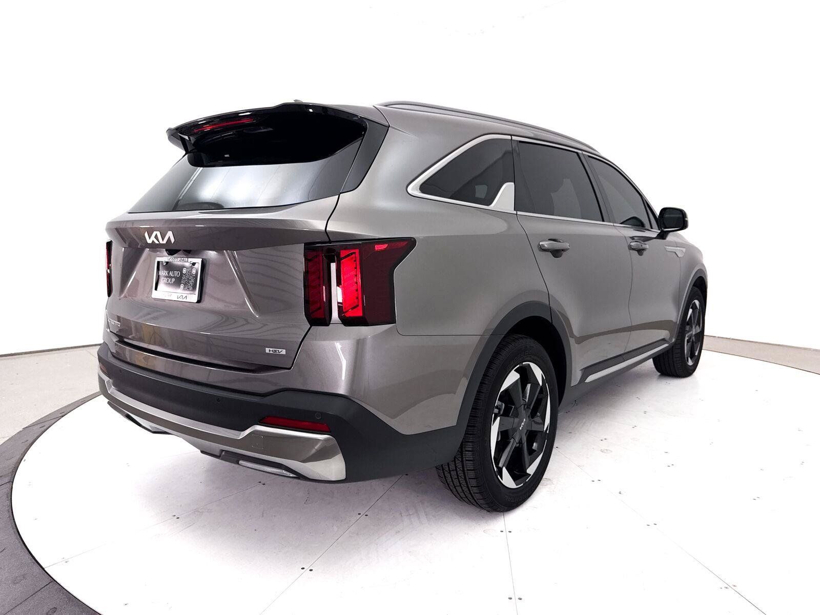 Used 2025 Kia Sorento EX FWD image 20