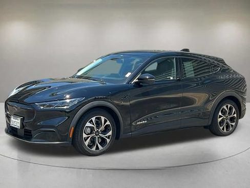 Certified 2025 Ford Mustang Mach-E Select RWD image 2