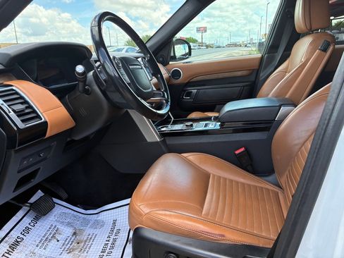 Used 2018 Land Rover Discovery HSE Luxury AWD/4WD image 31