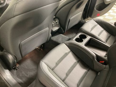 Used 2022 Mercedes-Benz AMG GT 43 image 15