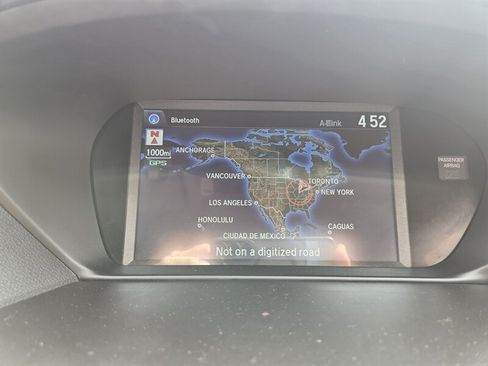 Used 2015 Acura TLX w/ Technology Package FWD image 18