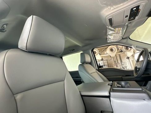 New 2026 Ford F350 XL w/ XL Chrome Package RWD image 15