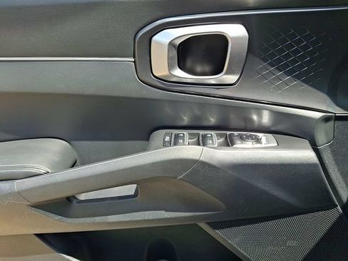 Certified 2024 Kia Sorento S w/ Panoramic Sunroof Package AWD/4WD image 13