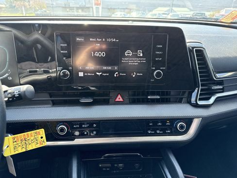 Used 2023 Kia Sportage LX image 24