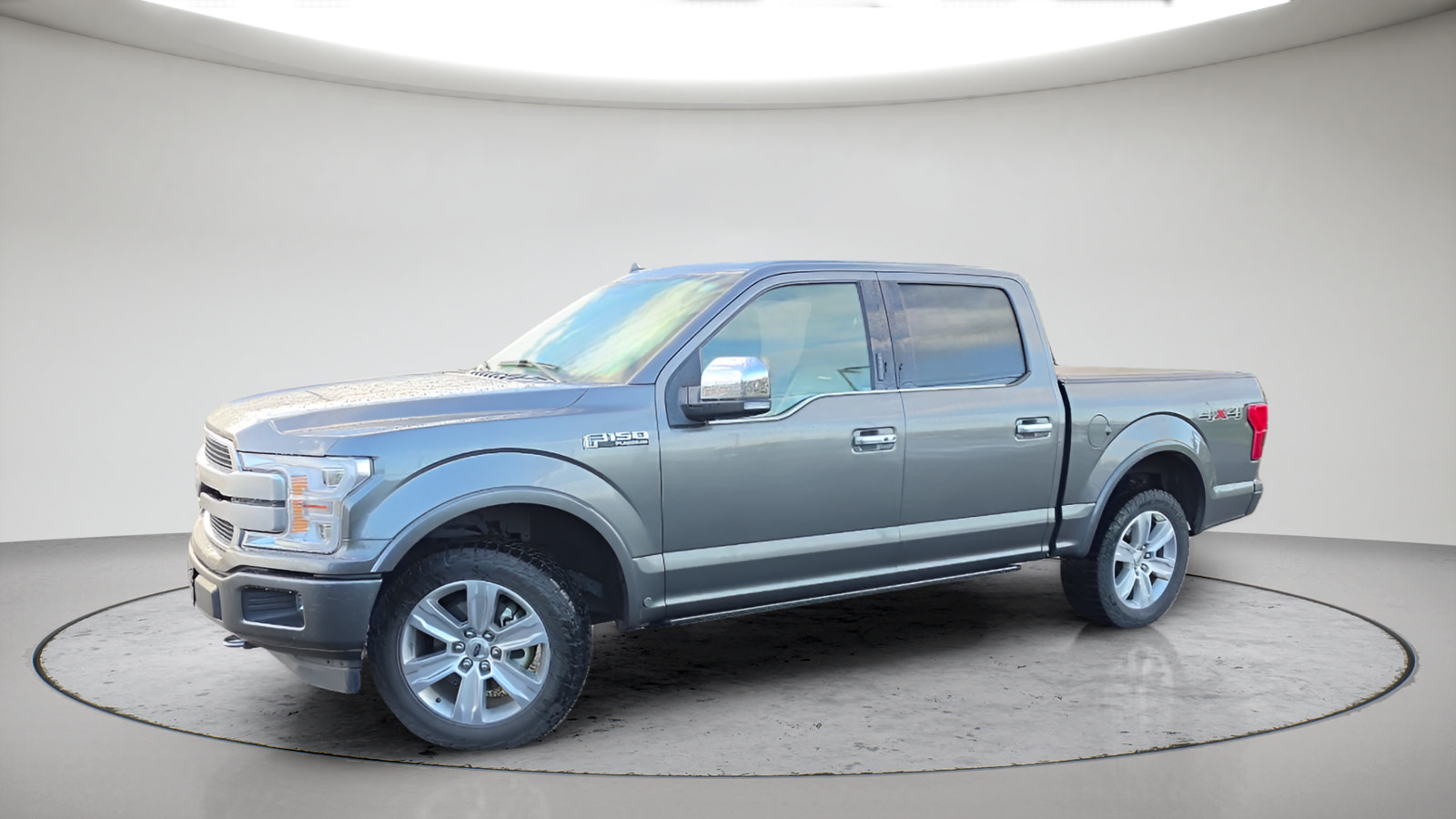 Used 2018 Ford F150 Platinum w/ Equipment Group 701A Luxury AWD/4WD image 12