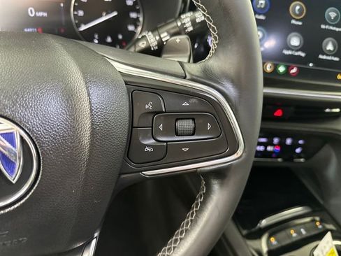 Used 2022 Buick Envision Preferred FWD image 16