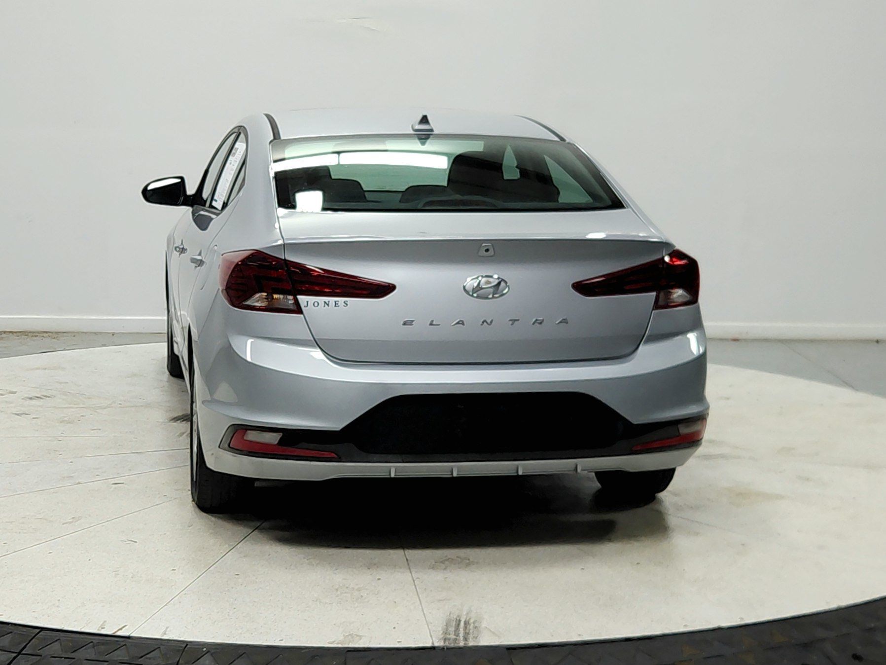 Used 2020 Hyundai Elantra Value Edition w/ Cargo Package (C1) FWD image 7