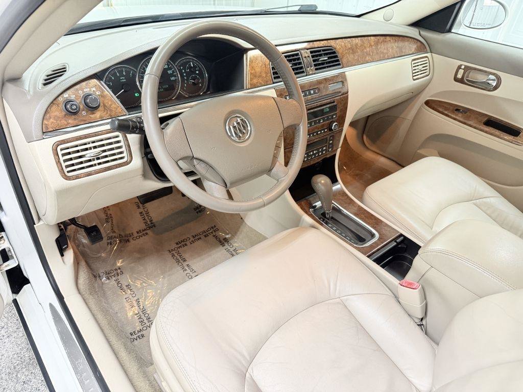 Used 2006 Buick LaCrosse CXL w/ Chrome Appearance Package FWD image 12
