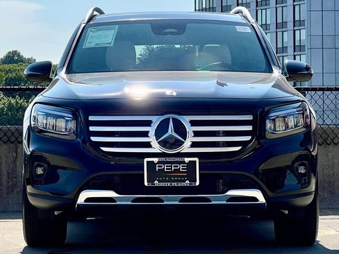 Certified 2025 Mercedes-Benz GLB 250 4MATIC image 3