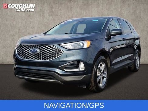 Used 2024 Ford Edge SEL w/ Convenience Package image 4