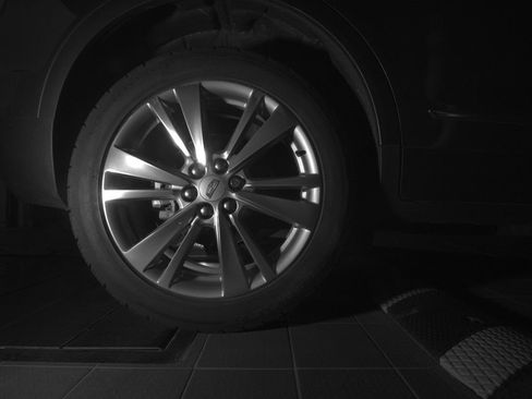 Used 2023 Cadillac XT5 Premium Luxury w/ LPO, Floor Liner Package AWD/4WD image 11