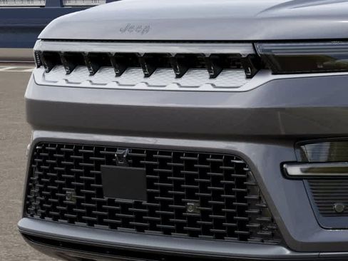 New 2026 Jeep Grand Wagoneer L 4WD w/ Premium Group I image 95